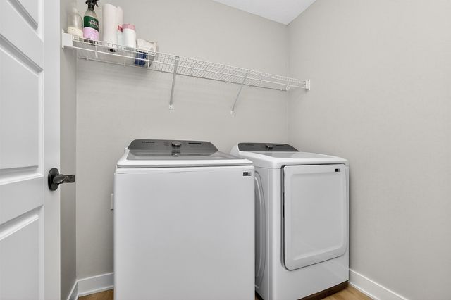 695 SE Mesa Drive, Waukee, IA 50263