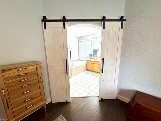 2328 Edmenton DR, Virginia Beach, VA 23456