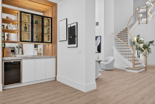 8749 Lewis River Road, Delray Beach, FL 33446