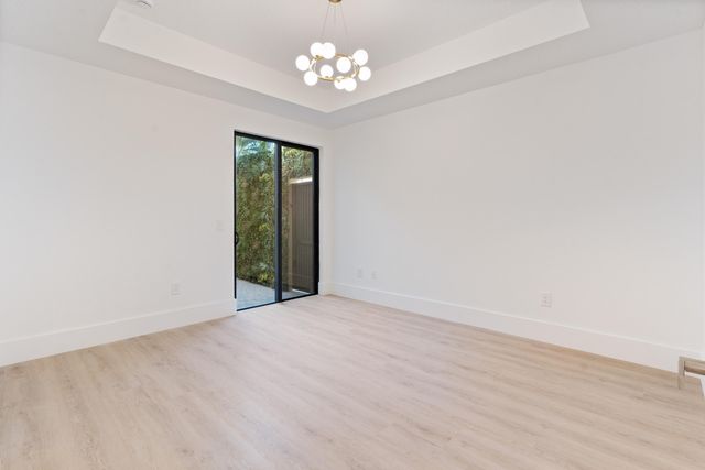 8749 Lewis River Road, Delray Beach, FL 33446