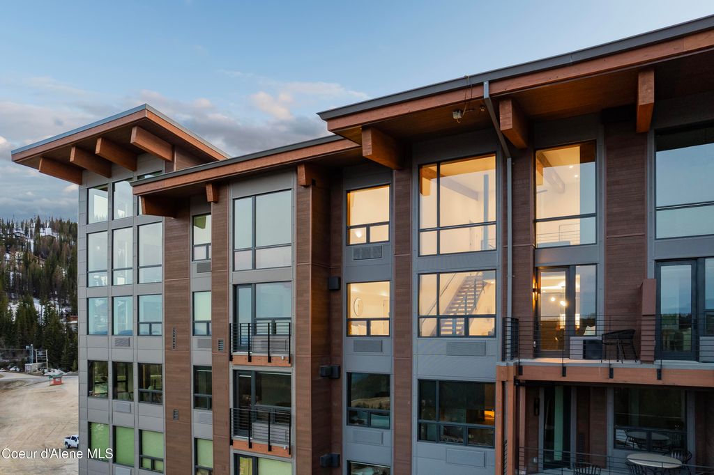 124 Village Lane #418, Sandpoint, ID 83864 photo 2