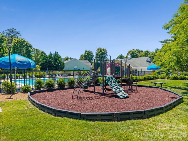 3418 Fallowbrook Forest None, York, SC 29745