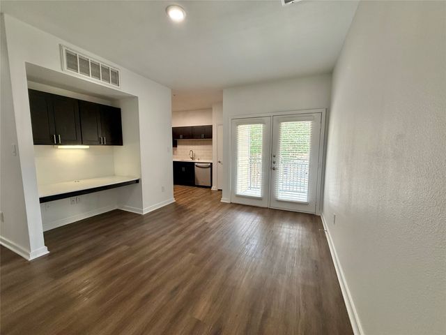 6740 Windhaven Parkway 6812, The Colony, TX 75056