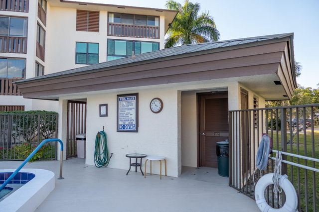 162 SE Saint Lucie Boulevard B403, Stuart, FL 34996