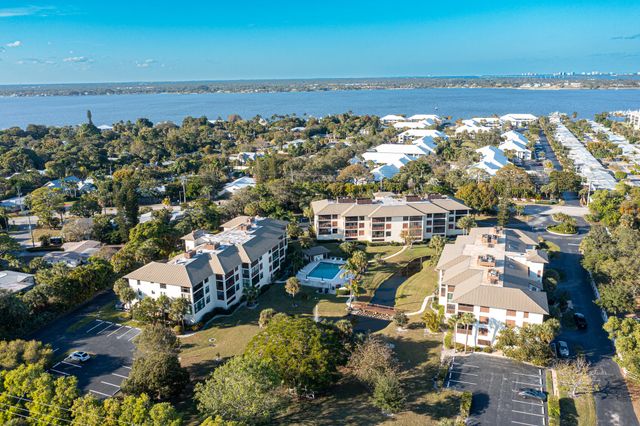 162 SE Saint Lucie Boulevard B403, Stuart, FL 34996