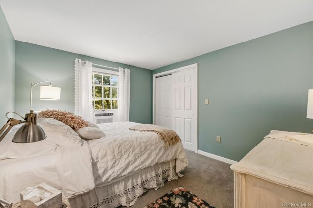 413 Sepasco Center Street, Rhinebeck, NY 12572