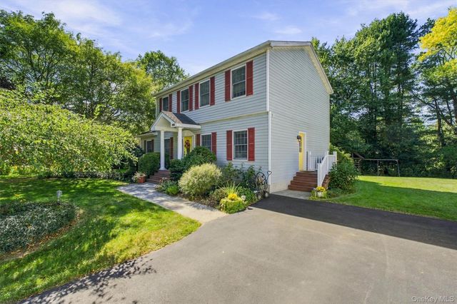 413 Sepasco Center Street, Rhinebeck, NY 12572