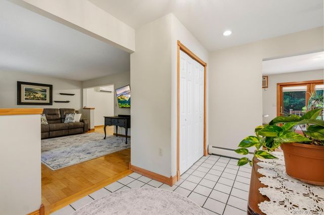 413 Sepasco Center Street, Rhinebeck, NY 12572