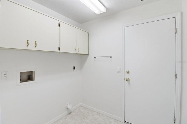 2857 CHURCHILL, Hernando, FL 34442