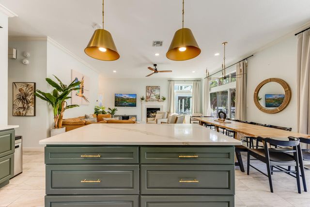48 Terra Cotta Way, Destin, FL 32541