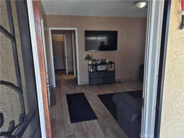 727 S Eastmont Avenue, Los Angeles, CA 90022