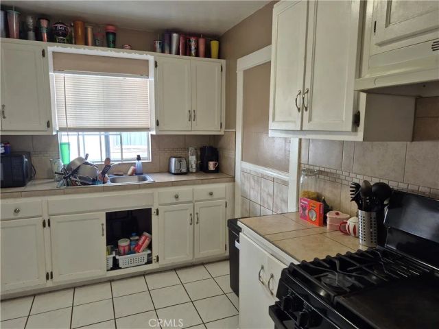 727 S Eastmont Avenue, Los Angeles, CA 90022