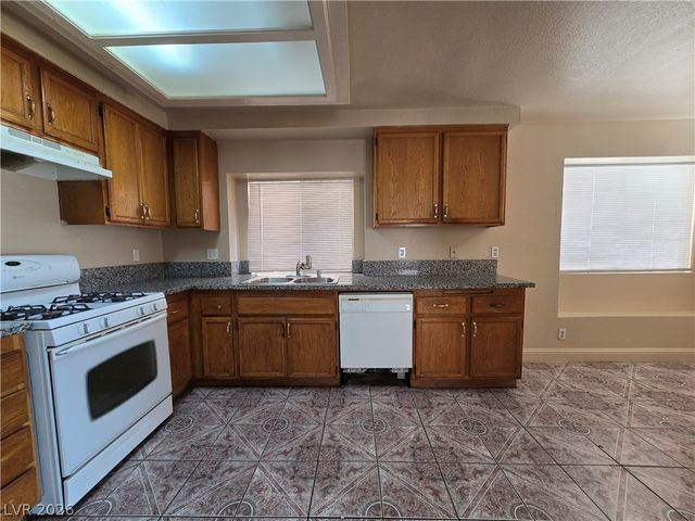 4541 Fireside Lane, Las Vegas, NV 89110