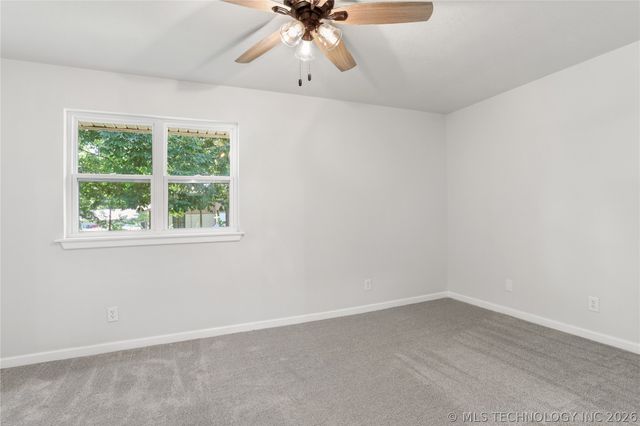 485 S Maple Street, Oologah, OK 74053