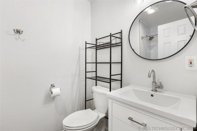485 S Maple Street, Oologah, OK 74053