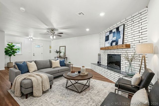 485 S Maple Street, Oologah, OK 74053