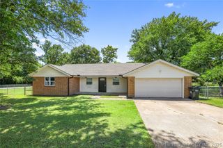 485 S Maple Street, Oologah, OK 74053