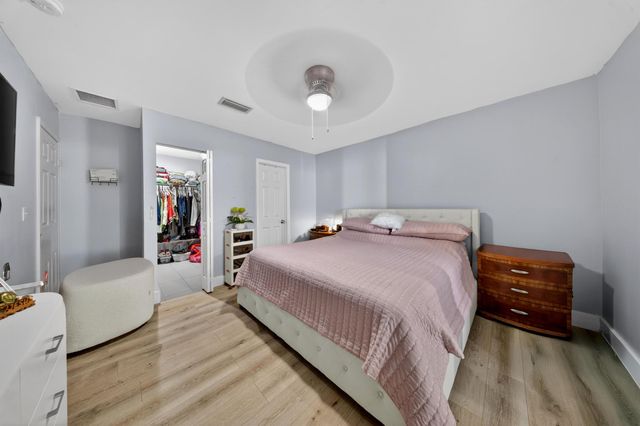 623 S Pine Street, Lake Worth Beach, FL 33460