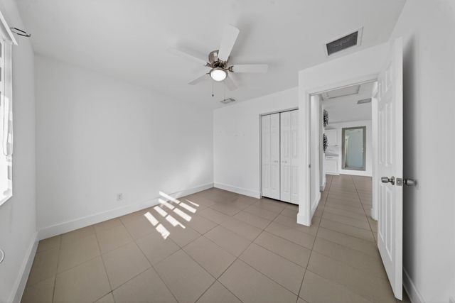 623 S Pine Street, Lake Worth Beach, FL 33460
