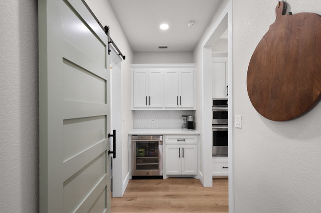 1611 N Mason Street, Bowie, TX 76230