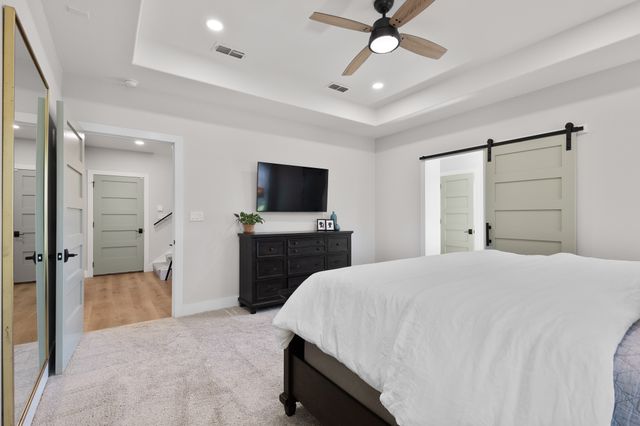 1611 N Mason Street, Bowie, TX 76230