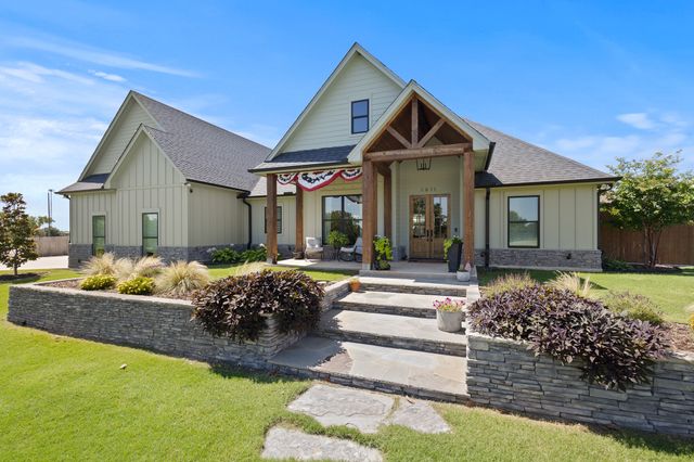 1611 N Mason Street, Bowie, TX 76230