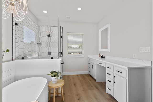 1611 N Mason Street, Bowie, TX 76230