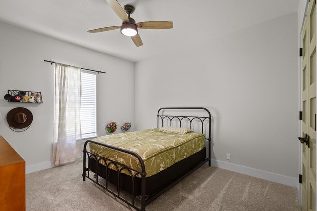 1611 N Mason Street, Bowie, TX 76230