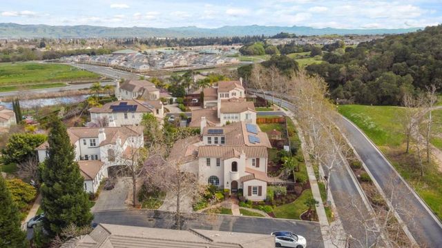 1826 Club Drive, Gilroy, CA 95020