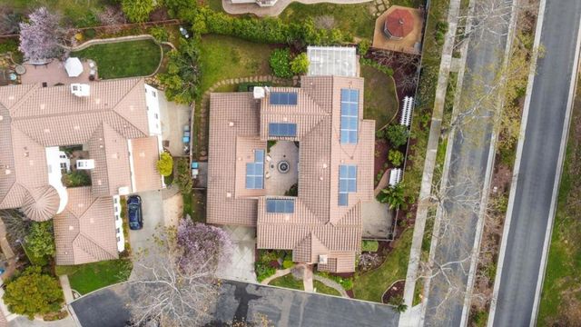 1826 Club Drive, Gilroy, CA 95020