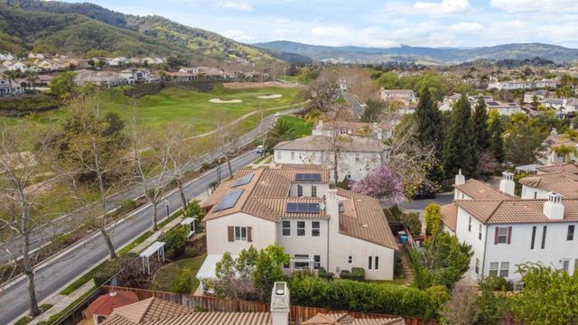 1826 Club Drive, Gilroy, CA 95020