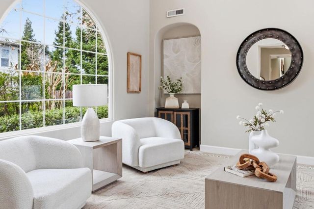 1826 Club Drive, Gilroy, CA 95020