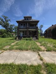 253 Pilgrim Street, Highland Park, MI 48203