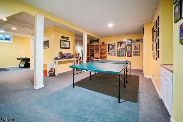 1 Trout Brook Ln, Randolph Twp., NJ 07945