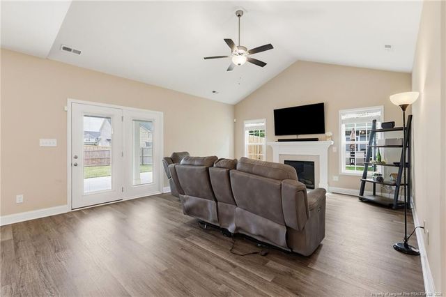 365 Whitestone Drive, Fayetteville, NC 28312