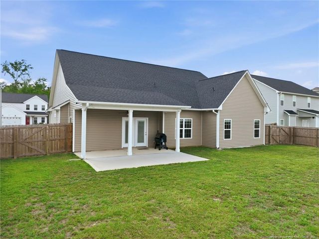 365 Whitestone Drive, Fayetteville, NC 28312