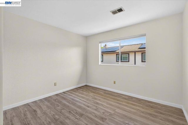 8373 Locust Pl, Dublin, CA 94568