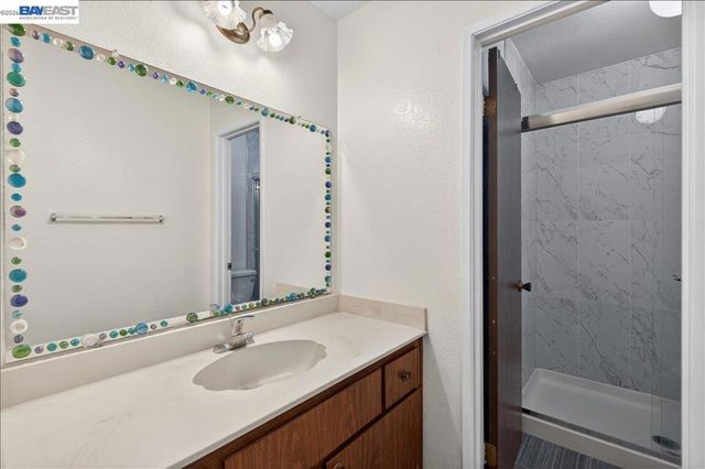 8373 Locust Pl, Dublin, CA 94568