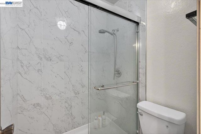 8373 Locust Pl, Dublin, CA 94568