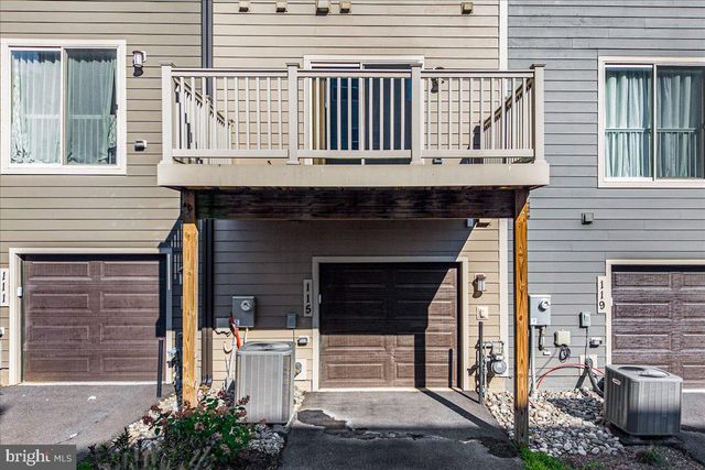 115 DICKENSON DR, Gaithersburg, MD 20878