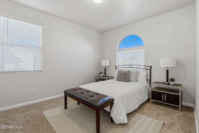 13721 Eccles Road, El Paso, TX 79928