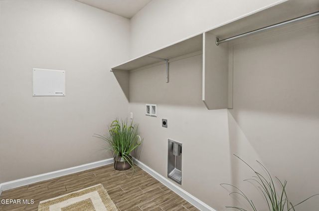 13721 Eccles Road, El Paso, TX 79928