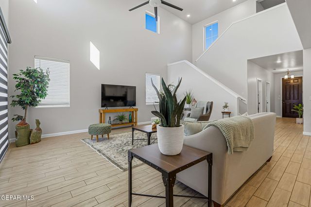 13721 Eccles Road, El Paso, TX 79928