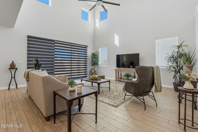 13721 Eccles Road, El Paso, TX 79928