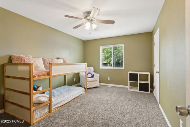 1925 E Hillcrest Avenue, Salt Lake City, UT 84106