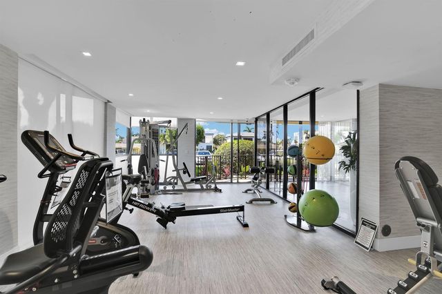 859 Jeffery Street 202, Boca Raton, FL 33487