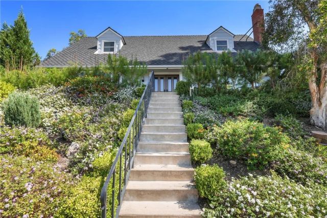 11380 Reseda, Los Angeles, CA 91326