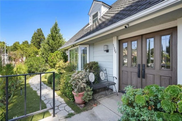11380 Reseda, Los Angeles, CA 91326