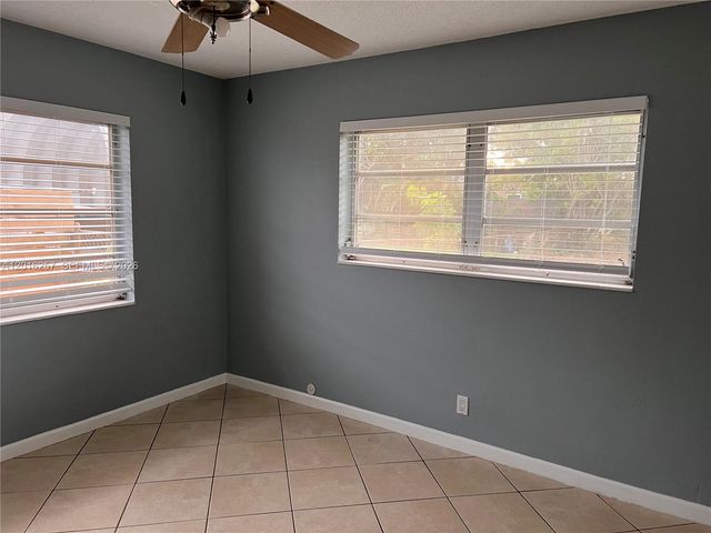 165 SE 4 AVENUE 165, Deerfield Beach, FL 33441