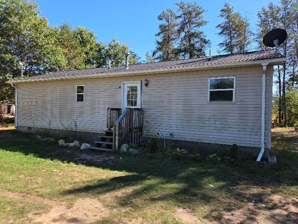 155 Tamarack Circle, Grayling, MI 49738